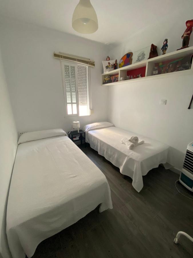 Habitaciones La Vina กาดิซ ภายนอก รูปภาพ